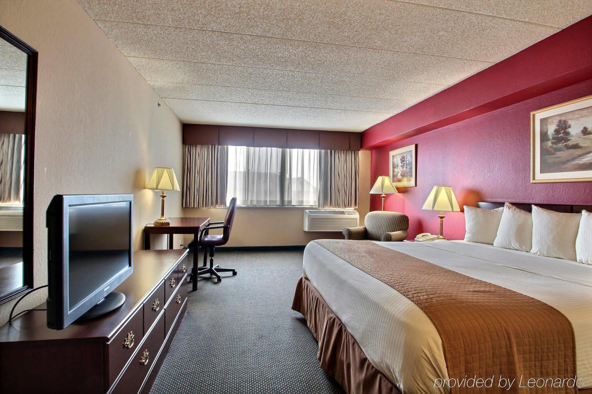 Best Western Executive Inn Kenosha - Pleasant Prairie Room photo
